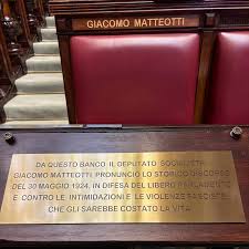 La Stampa: “Quello scranno vuoto dedicato a Matteotti”